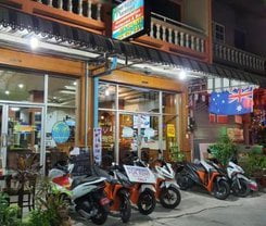 Andaman Sea Guesthouse Patong is located at 207/14-15 Rat-U-Thit Rd. Soi Andaman Square on Phuket in Thailand. Andaman Sea Guesthouse Patong has a guest rating of 8.2 and has Guest House amenities including: Wi-Fi