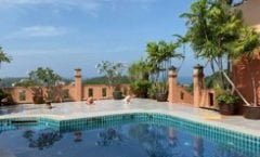 Baan Kongdee Sunset Resort is located at 26 Patak Soi 10