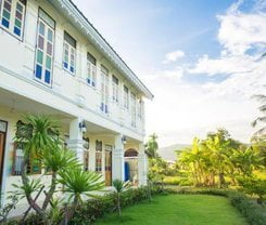 Baba La Casa Hotel is located at 23/9 Soi Thanu-Thep
