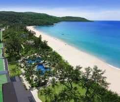 Di Pantai Boutique Beach Resort is located at 324/2 Prabaramee Rd.