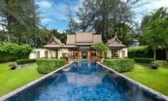 Double Pool Villas by Banyan Tree is located at 33