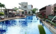 Karon Princess Hotel is located at 194 Karon Road