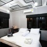 Me Room Hotel is located at 77 Dirok-U-tid 1 Rd. Tambol Taladyai on the island of Phuket. Me Room Hotel has a guest rating of 6.1 and has Hotel amenities including: Spa