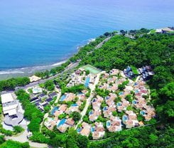 Navatara Phuket Resort is located at 90/28 Moo6. Viset Road