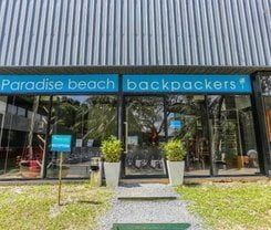 Paradise Beach Backpackers Hostel is located at 109 MUEAN-NGERN Rd.