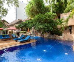 Patong Merlin Hotel is located at 44 Thaveewong Rd.