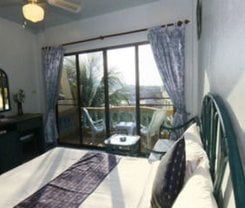 Patong Sunbeach Mansion is located at 207/4 Soi 6 Nanai Road