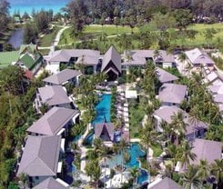 Rawai Palm Beach Resort is located at 66/2 Viset Road