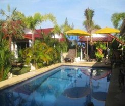 Sanuk bungalows is located at 87/35 Moo 2 Soi Meesuk Rawai on Phuket island. Sanuk bungalows has a guest rating of 8.4 and has Resort amenities including: Swimming Pool
