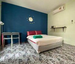 Studio 77 is located at 45/35