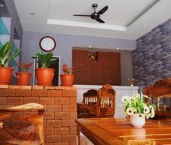 The Lucky Kata Hostel is located at 42 Thanon Taina ตำบล กะรน on Phuket