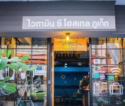 Vitamin Sea Hostel Phuket is located at 54/8 Montri Road on the island of Phuket. Vitamin Sea Hostel Phuket has a guest rating of 9.0 and has Hostel amenities including: Wi-Fi