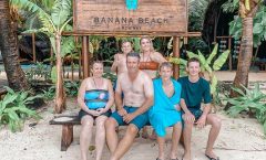 Coral Island Private Boat Trip with Wi-Fi and Snorkeling Gear by Bangtao Beach Bar Coral Island Private Boat Trip with Wi-Fi and Snorkeling Gear by Bangtao Beach Bar