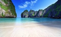 PHUKET: Phi Phi-Maya Bay-Khai Island by Speed Boat with Lunch by Bangtao Beach Bar