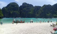 Phi Phi Islands Day Tour by Speedboat from Phuket by Bangtao Beach Bar Phi Phi Islands Day Tour by Speedboat from Phuket by Bangtao Beach Bar