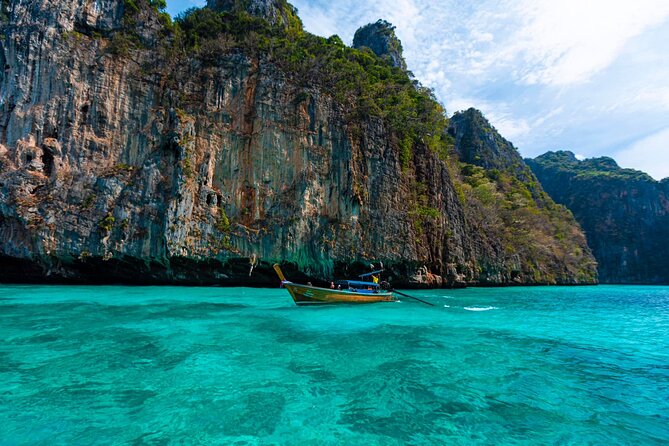 Phi Phi Khai Islands Full Day Tour with Lunch by Catamaran by Bangtao Beach Bar Phi Phi Khai Islands Full Day Tour with Lunch by Catamaran by Bangtao Beach Bar