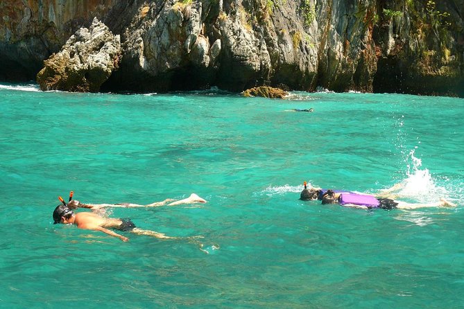 Phi Phi Islands Early Bird Tour by Bangtao Beach Bar Phi Phi Islands Early Bird Tour - Jet Boat Rentals