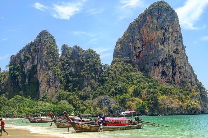 Travstore Phi Phi Cruise by Big Boat - Lunch Included, Full Day Tour by Bangtao Beach Bar Travstore Phi Phi Cruise by Big Boat - Lunch Included, Full Day Tour - Phi Phi Islands