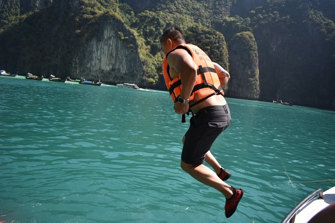 Phi Phi Islands Speedboat Full-Day Tour from Phuket with Buffet Lunch - Phi Phi Islands