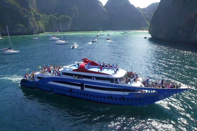 Phi Phi Island to Phuket Airport One-Way Departure Transfer by Bangtao Beach Bar Phi Phi Island to Phuket Airport One-Way Departure Transfer - Port Transfers
