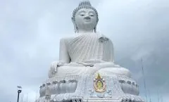 Phuket Full-Day Sightseeing Tour by Bangtao Beach Bar